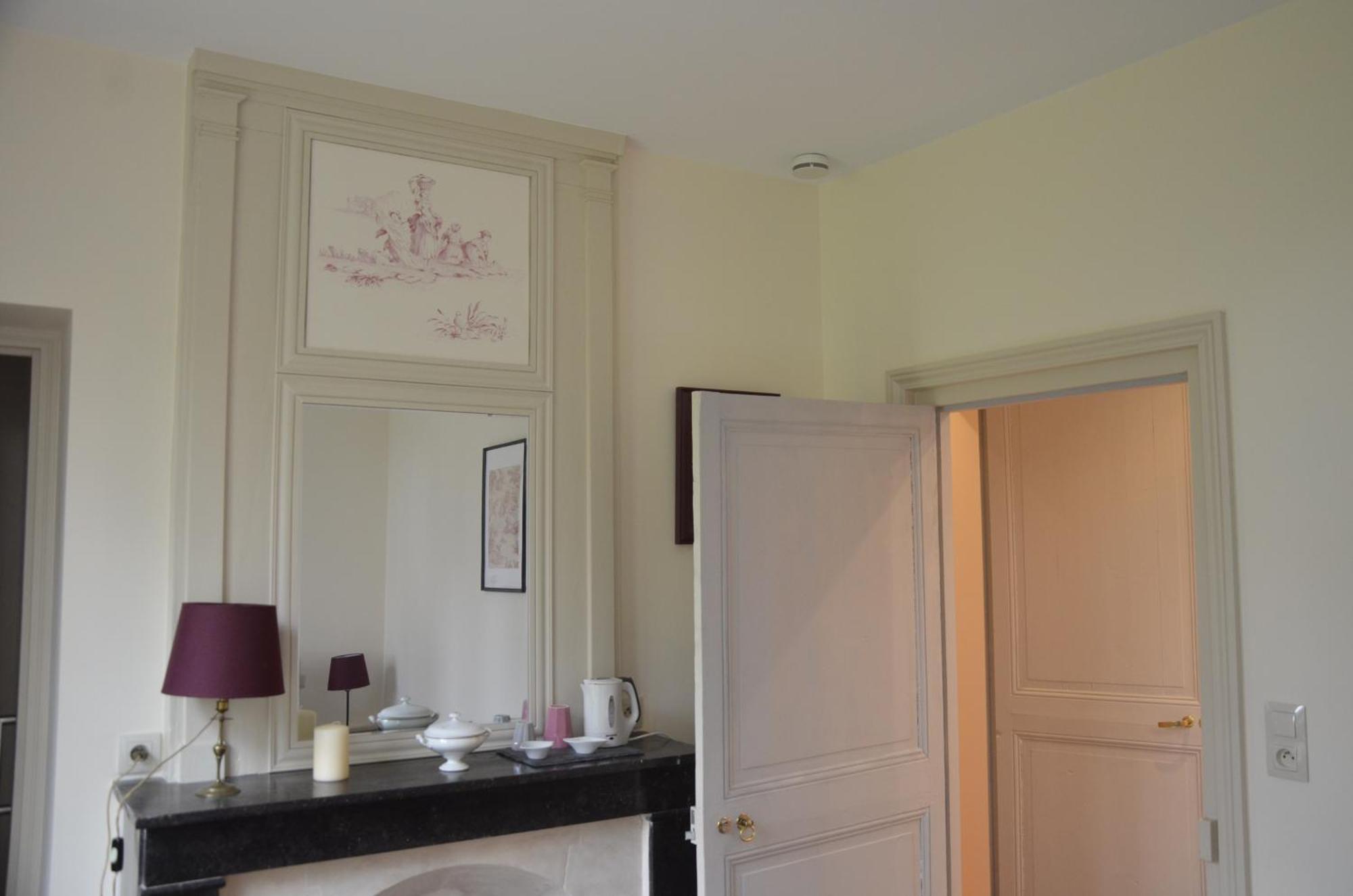 Le Gite Du Bas Manoir Bretteville-sur-Odon Exteriér fotografie